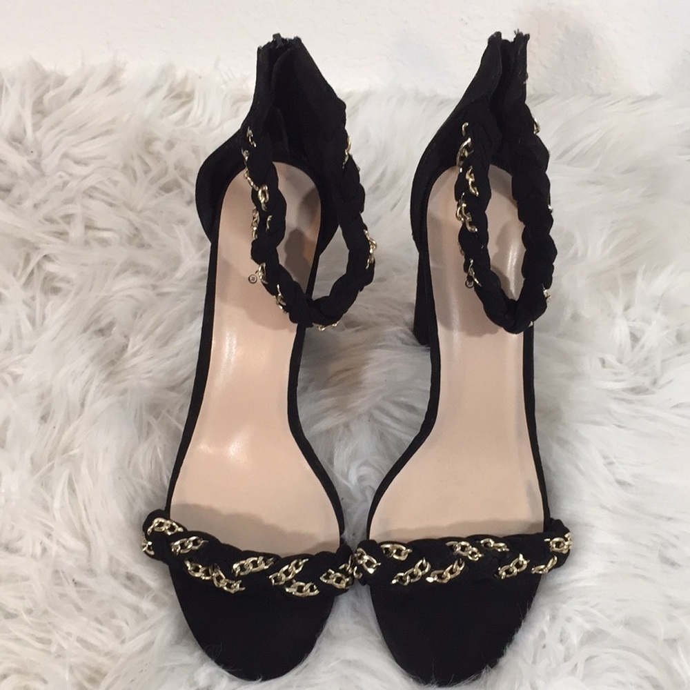 Qupid Sexy Black Braided Chain Accent Chunky Heels - Picture 5 of 16